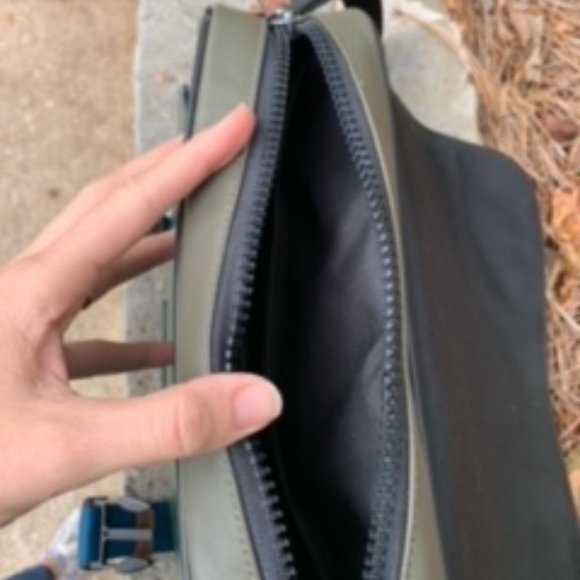 Coach League Messenger/Courier Bag - Picture 7 of 12